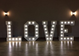 5ft love letter hire norton park sutton scotney winchester